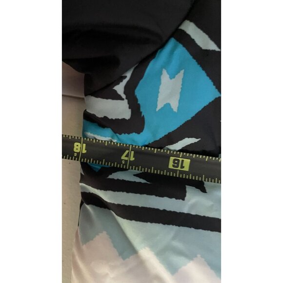 The North Face Kids Hooded Puffer Jacket Aztec Pattern Black & Blue Reversible - Picture 8 of 9